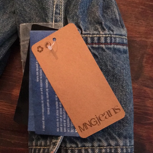 Brand new denim jacket - Picture 7 of 7